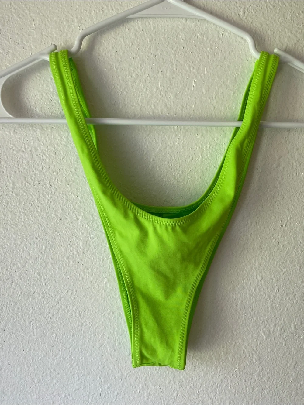SKIMS Neon Lime Thong Bikini Bottom Size Large